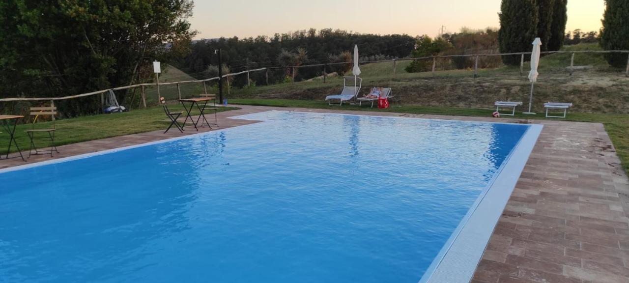 Agriturismo Cheloni Guasticce Εξωτερικό φωτογραφία