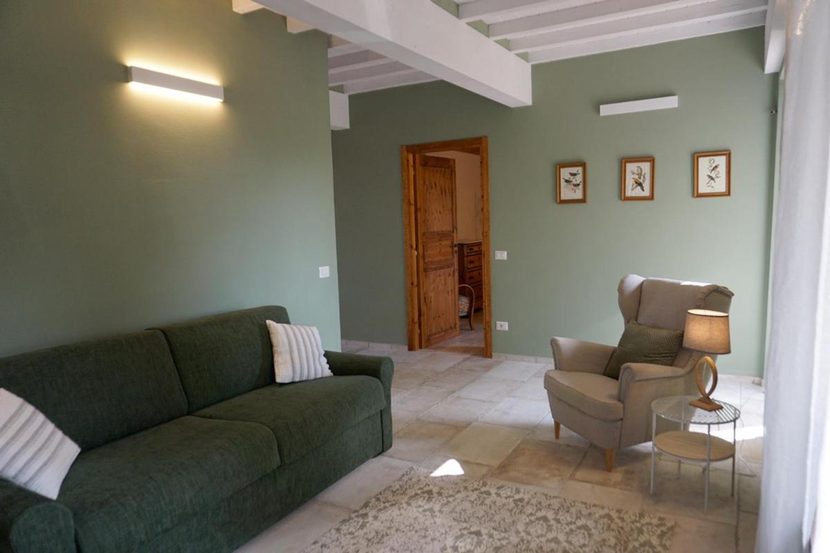Agriturismo Cheloni Guasticce Εξωτερικό φωτογραφία