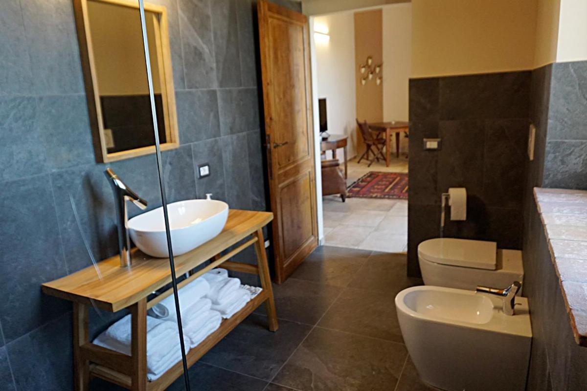 Agriturismo Cheloni Guasticce Εξωτερικό φωτογραφία