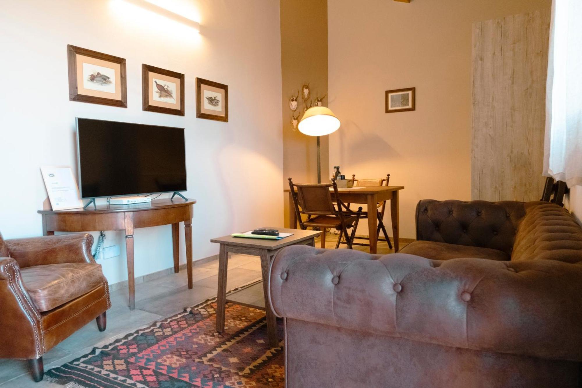 Agriturismo Cheloni Guasticce Εξωτερικό φωτογραφία